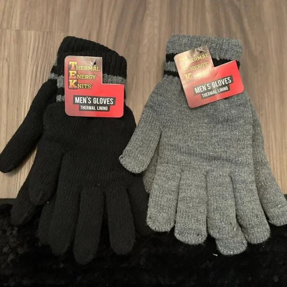 Other - Thermal Energy knits men’s thermal lining gloves bundle